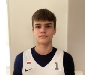 Maciej Skowronek basketball player - SF