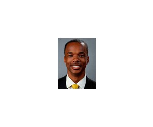 Maishe Dailey basketball player photo 1