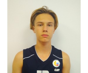 Maksim Larionov basketball player photo 3