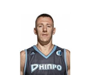 Maksym Kornienko basketball player photo
