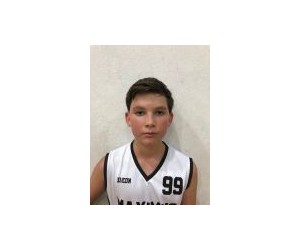 Maksymilian Ostrowski basketball player - SF/SG/PG