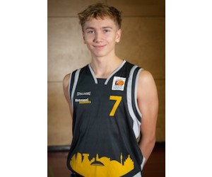 Malte Lubosik basketball player