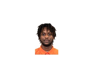 Manny Crump basketball player - F