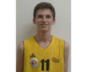 Marcus Varner basketball player photo 1