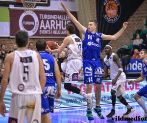 Marinus Mouboe basketball player - C