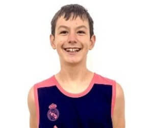 Mario Bustinza Atomei basketball player