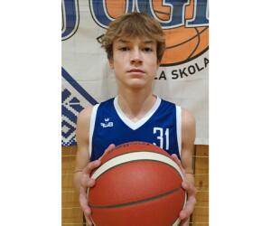 Markuss Pilsnenieks basketball player - PG
