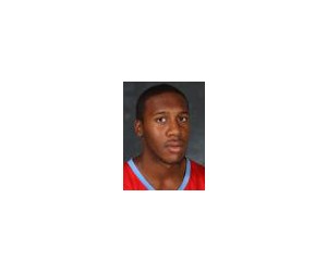 Marques Oliver basketball player - PF/C