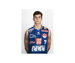 Marvin Riedl basketball player - SG