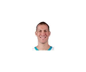 Mason Plumlee basketball player photo 3
