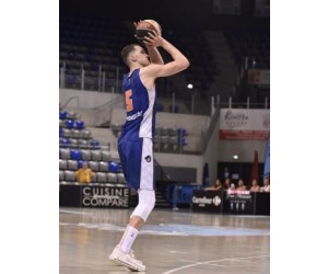 Matthias Flosse basketball player - PF/C