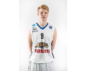 Matthias Tass basketball player photo 3