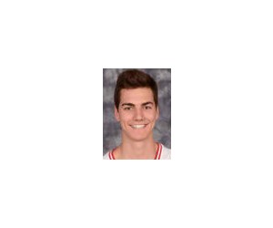 Max Hoetzel basketball player - SF