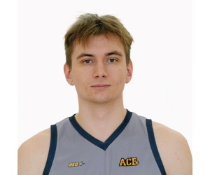 Maxim Kuzmin basketball player photo 3