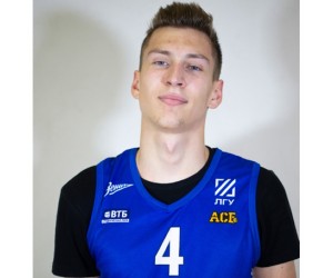 Maxim Malyukov basketball player - C