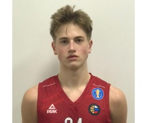 Maxim Shalonin basketball player photo 3