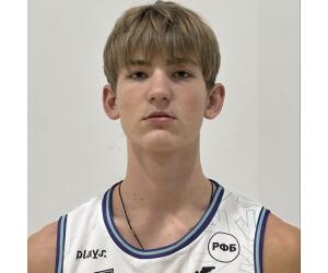 Maxim Topyrik basketball player - C