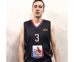 Maxim Ustinov basketball player - G/F
