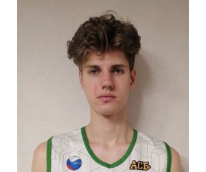 Maxim Utin basketball player photo 5