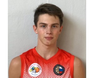 Maxim Zdeshnev basketball player - PG/F