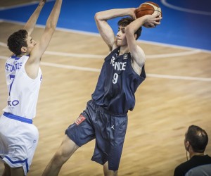 Maxime Raynaud basketball player - C