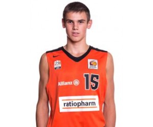 Maximilian Hoeke basketball player photo 1