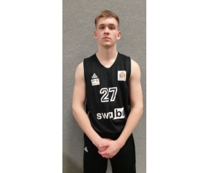 Maximilian Stenyushyn basketball player - SF