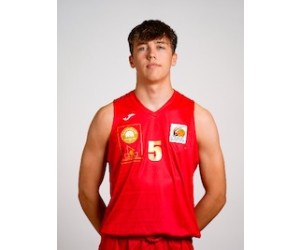 Maximilian Zur Linde basketball player - PF