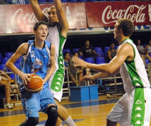 Maximiliano Andreatta basketball player - PF