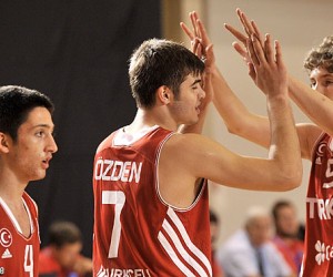 Mehmet Ozden basketball player - SG
