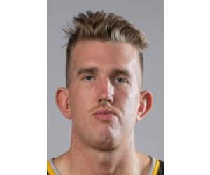 Metju Deivids Halams basketball player