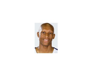 Mickey Pearson Jr basketball player - PF