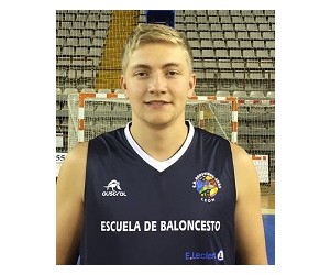 Miguel Dominguez Iturza basketball player - SF