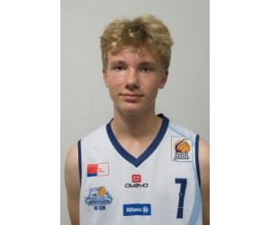 Mika Cramer basketball player - SF