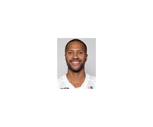 Mike Holton Jr. basketball player - PG/SG