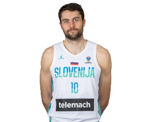 Mike Tobey basketball player photo 3