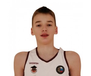 Mikhail Chernyshev basketball player photo 3