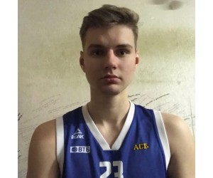 Mikhail Gaenko basketball player photo 3