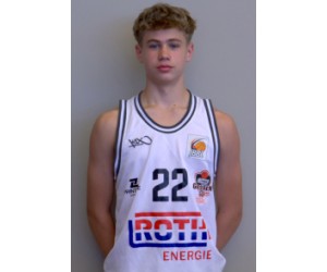 Milan Elias Genius basketball player - G