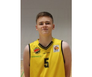 Milan Papic basketball player - SF