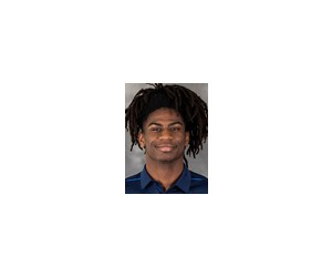 Montez Young basketball player - F