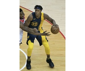 Myles Turner basketball player photo 1