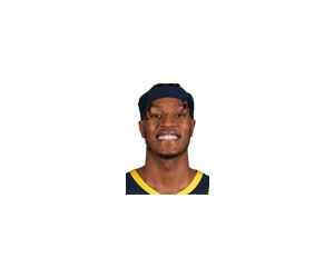 Myles Turner basketball player photo 3