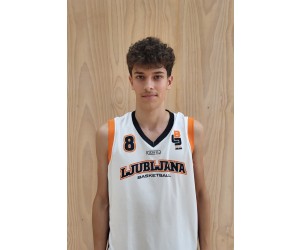 Nejc Brecelnik basketball player