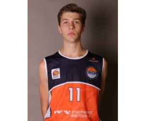 Nicolas Buchholz basketball player photo 1