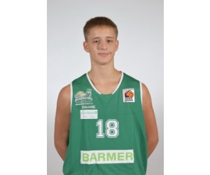 Nicolo Warnking basketball player - PF
