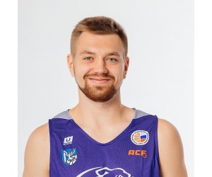 Nikita Cshepetkin basketball player photo 3