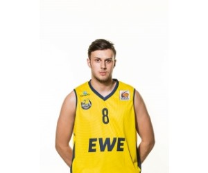 Niklas Schmolke basketball player - SF