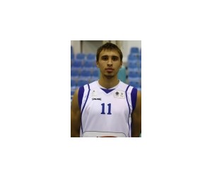 Nikolas Pievalitsa basketball player - SG