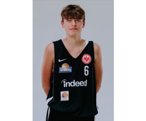 Nino Kelzenberg basketball player